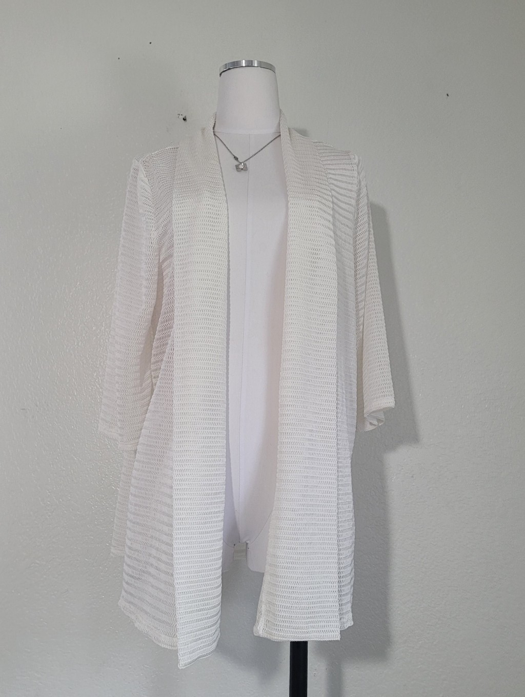 Soleillee Lightweight White Open Front Knit Cardigan Size X-Large